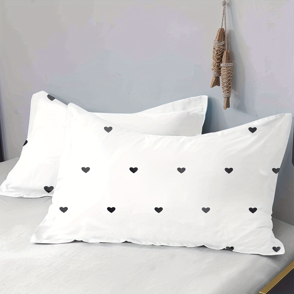 3-piece Duvet Cover Set with Black Love Print, Soft and Comfortable Bedding Set for Bedroom, Guest Room, School Dorm. Includes 1 Duvet Cover and 2 Pillowcases. Core not included.