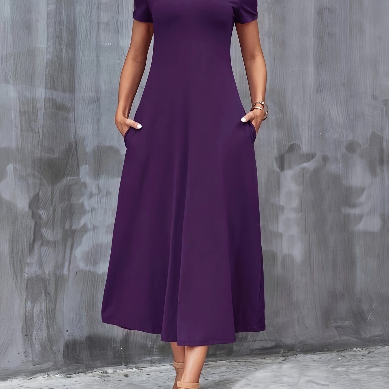 Women's Elegant Green V-Neck A-Line Dress with Pockets, Casual Polyester Blend, Machine Washable, Perfect for All Seasons, Comfortable Fashion with Glossy Texture.