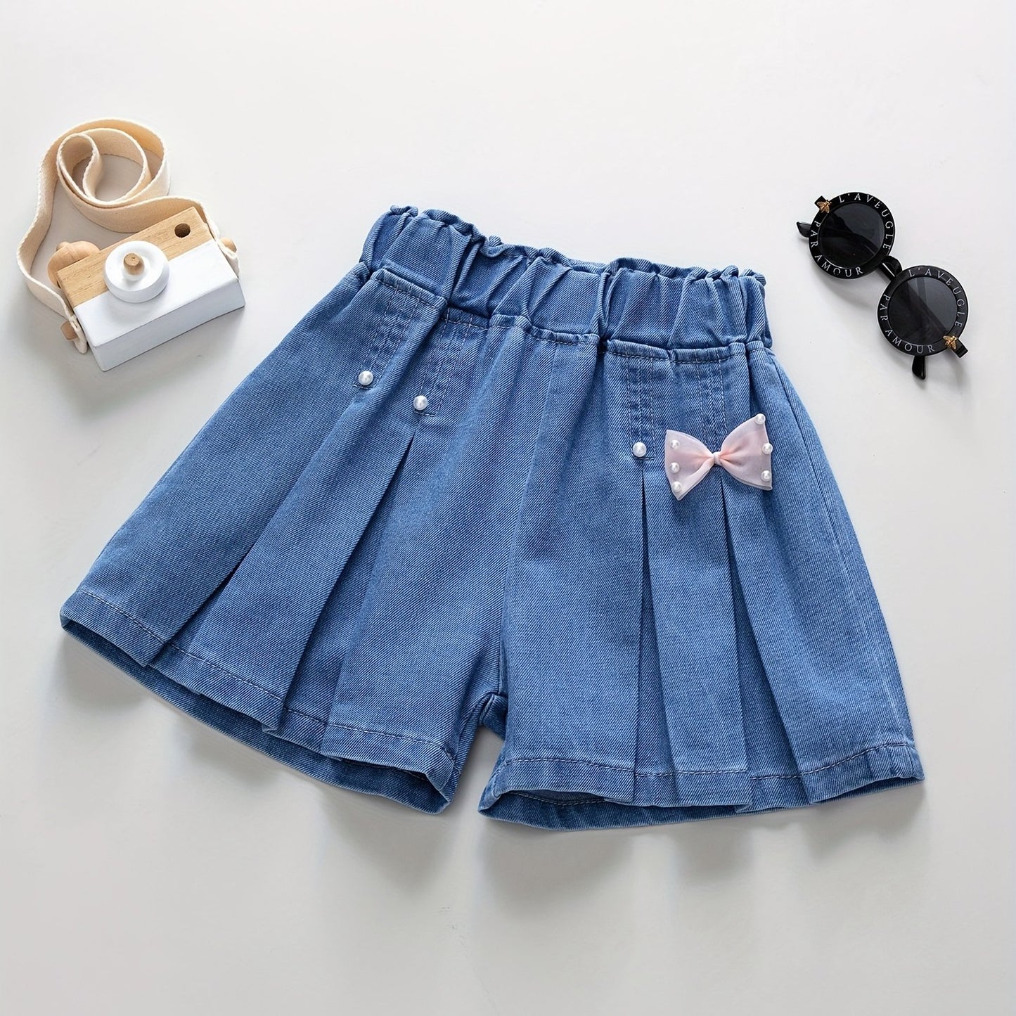 Girls' denim pleated skirt and ruffled shorts for summer, perfect for daily wear or beach holidays with a comfortable and elastic waist.