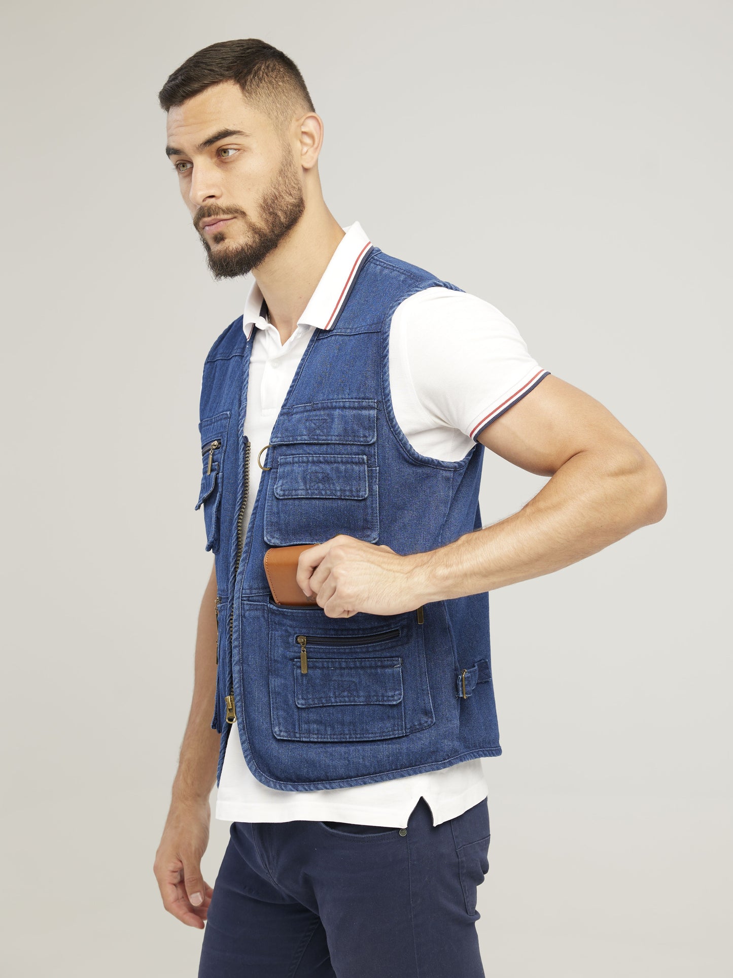 Men's Casual Zipper Pockets Cargo Vest for Spring/Summer Outdoor Activities