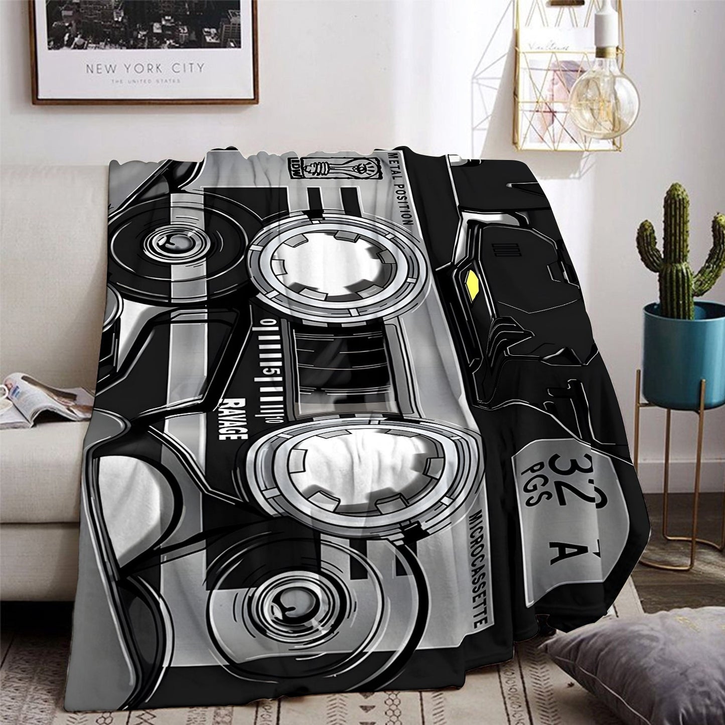 Flannel Fleece Throw Blanket with Retro Music Tape Player Design - Ideal for All Seasons, Suitable for Sofa, Bed, Travel, Camping, Living Room, Chair, and Napping - Perfect Gift for Music Enthusiasts, Features Digital Print on Polyester Material, Knitted