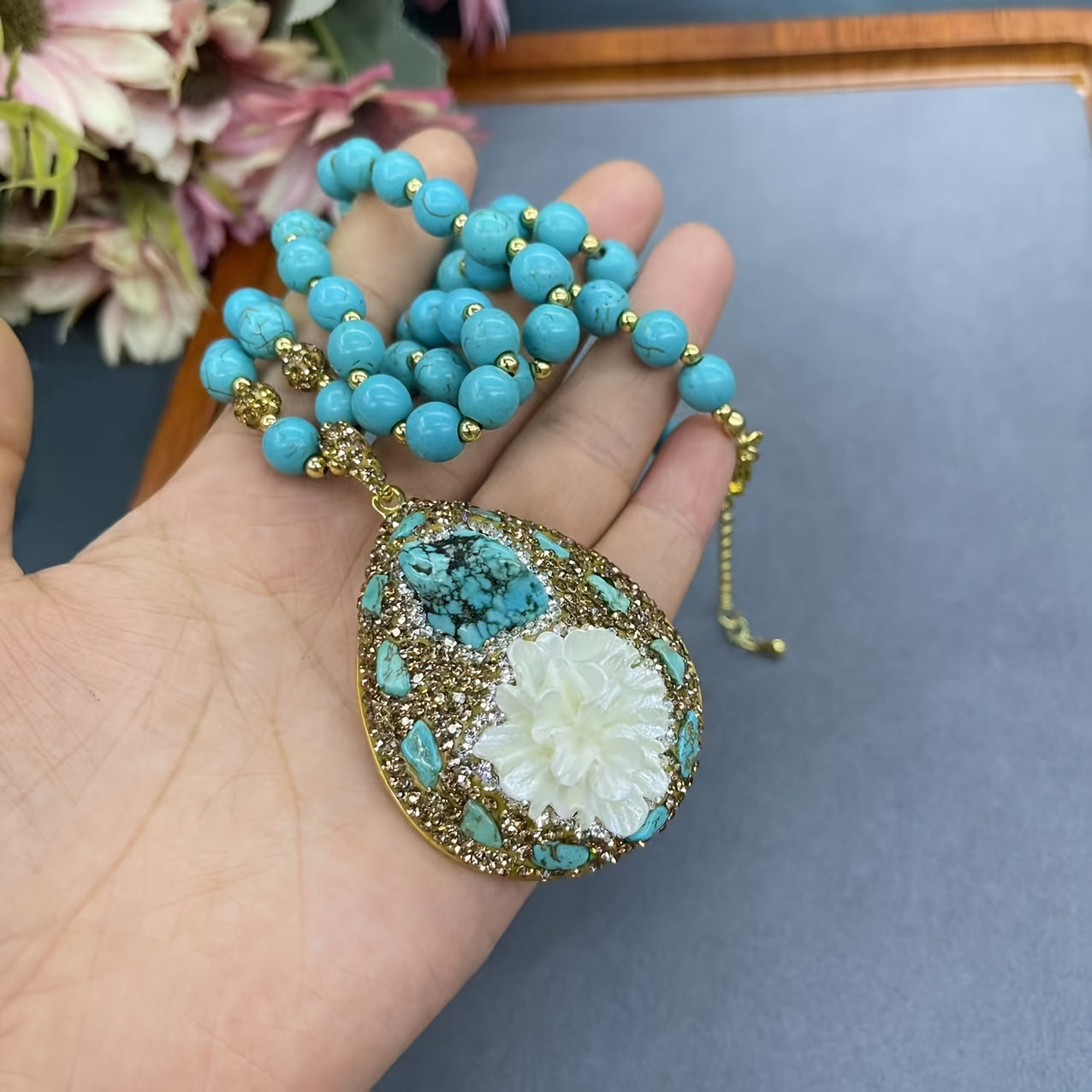 Turquoise Jewelry Set in Bohemian Style, Finished in 14K Golden Plating with Czech Drill Accents, Featuring Natural Green Turquoise Stone, a Fashionable Accessory for Women, Suitable for All Seasons and Daily Wear