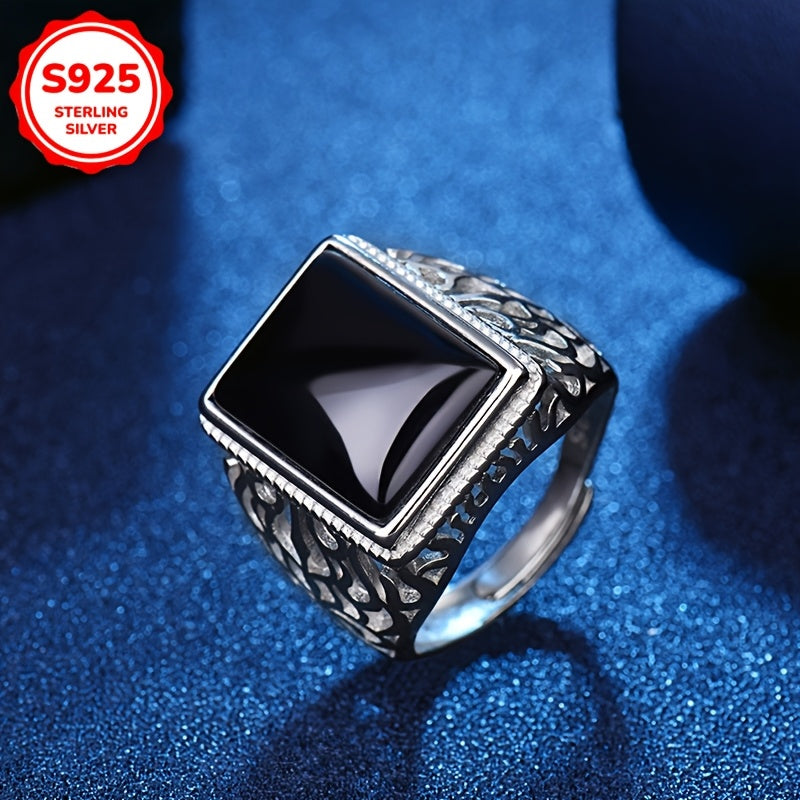 This bold and stylish open ring features a domineering and generous design, with a striking black onyx and hollow imitation jade pattern. Made from 5g of high-quality 925 silver, this ring is suitable for daily wear or for special occasions such as