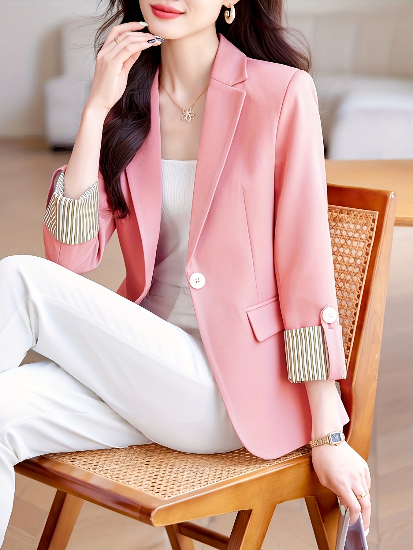 Stylish roll-up sleeve blazer for women, solid color with pockets, machine washable, ideal for fall & winter.