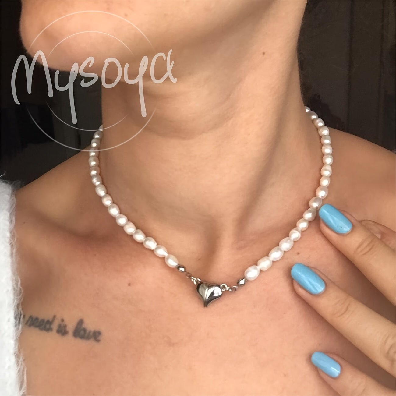 MYSOYA presents a stunning handmade necklace featuring natural freshwater rice-shaped pearls, adorned with a golden or silvery heart. The 6-7mm pearls come beautifully packaged in a gift box, making it a perfect jewelry gift for him or her. Ideal for