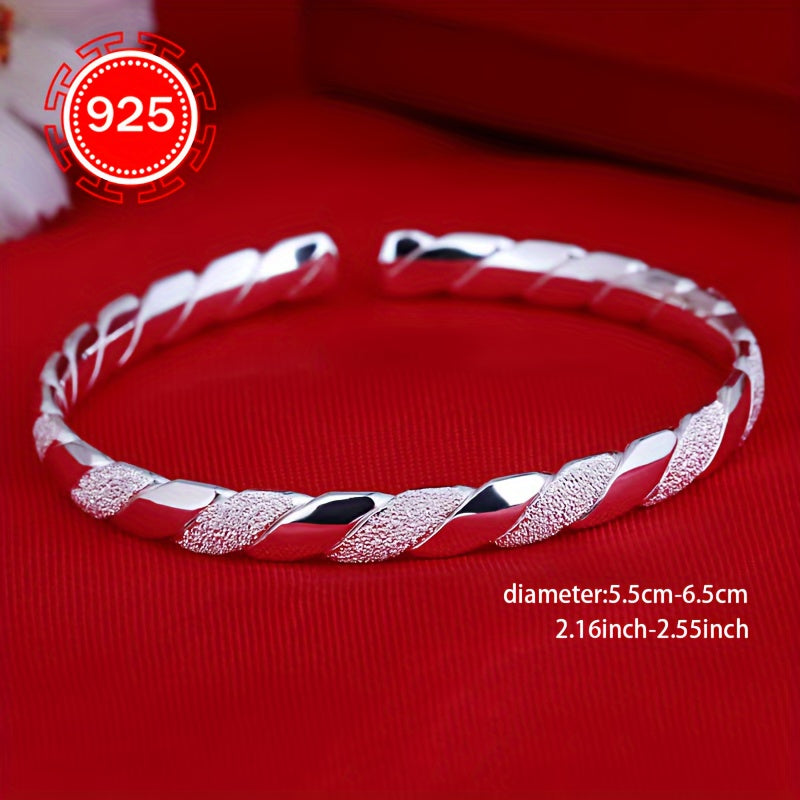 Fashionable and hypoallergenic 925 silver open bangle, featuring a unique interwoven design with a high-end feel. Perfect for couples or best friends, this bracelet makes a great gift for daily wear, weddings, banquets, beach vacations, Thanksgiving, and