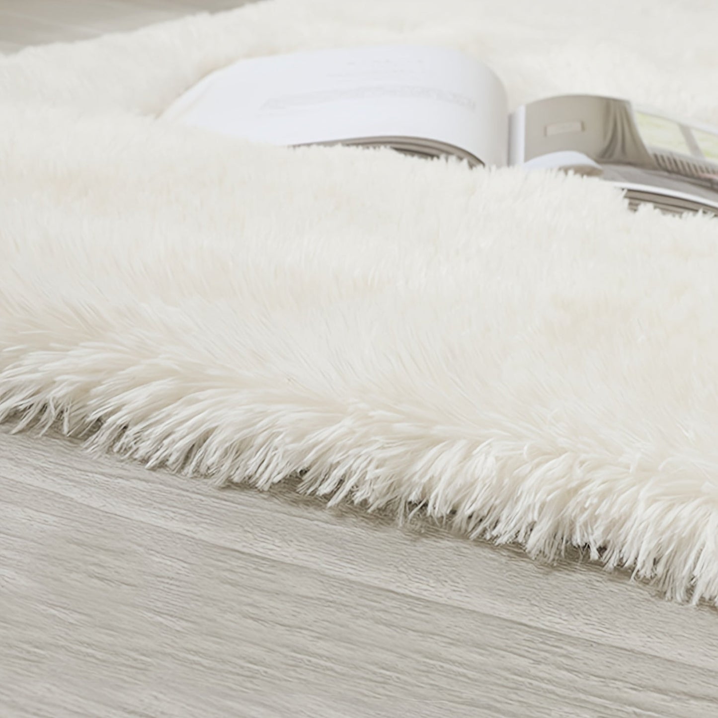 Luxurious Thick Shag Area Rug, Contemporary Rectangle Plush Fuzzy Carpet, Easily Washable, Non-Shedding Non-Slip Soft Furry Rug for Living Room Bedroom, Home Décor, and Room Enhancement.