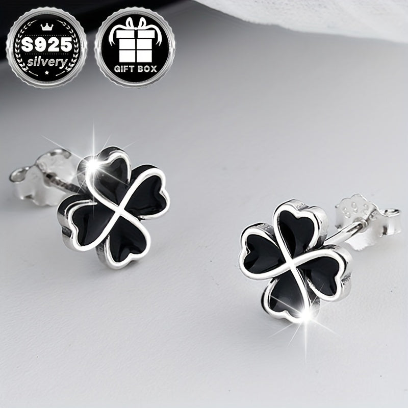 A set of timeless Four-Leaf Clover earrings crafted from 925 Sterling Silver, featuring a simple yet romantic design. Ideal for gifting on Valentine's Day, Mother's Day, or special occasions, these earrings are perfect for any season. Comes in an