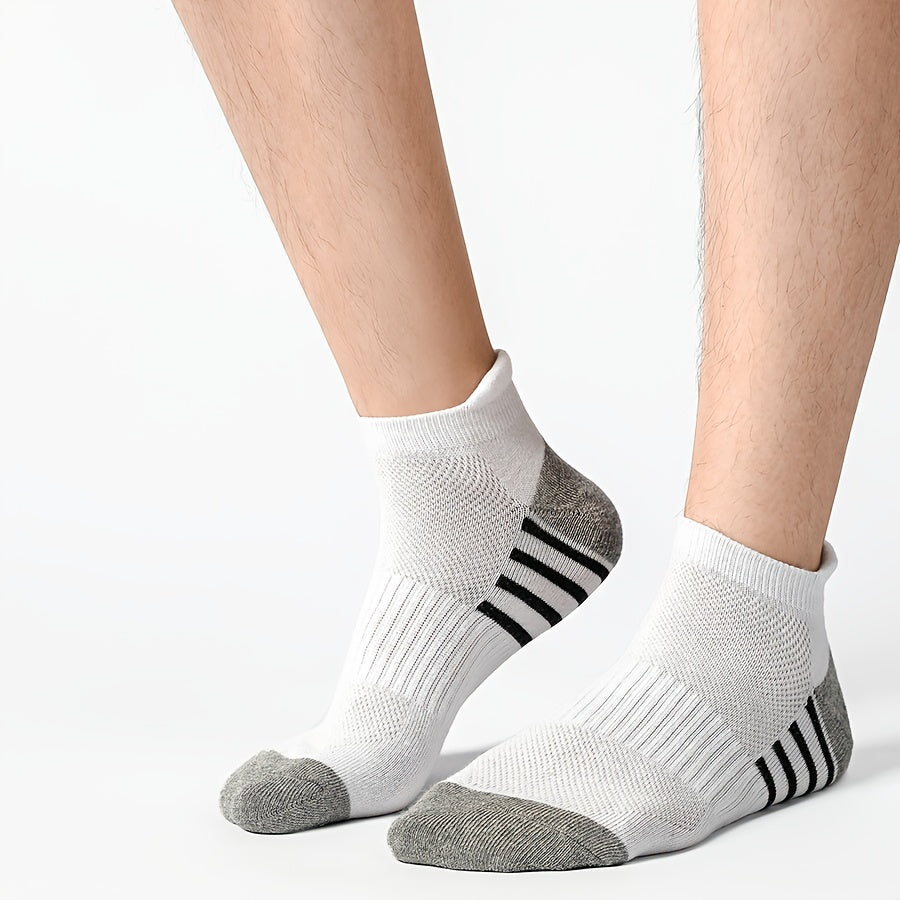 Men's casual striped sports socks, breathable and soft, ideal for summer fitness.