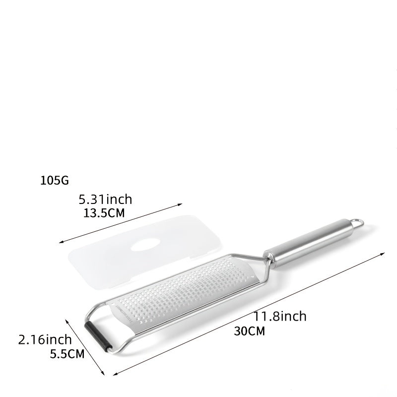 Эта кухонная терка изготовлена из нержавеющей стали и оснащена острым лезвием, идеально подходящим для терки картофеля, цукини, моркови, яблок, капусты и сыра. Она предназначена для грубой терки.