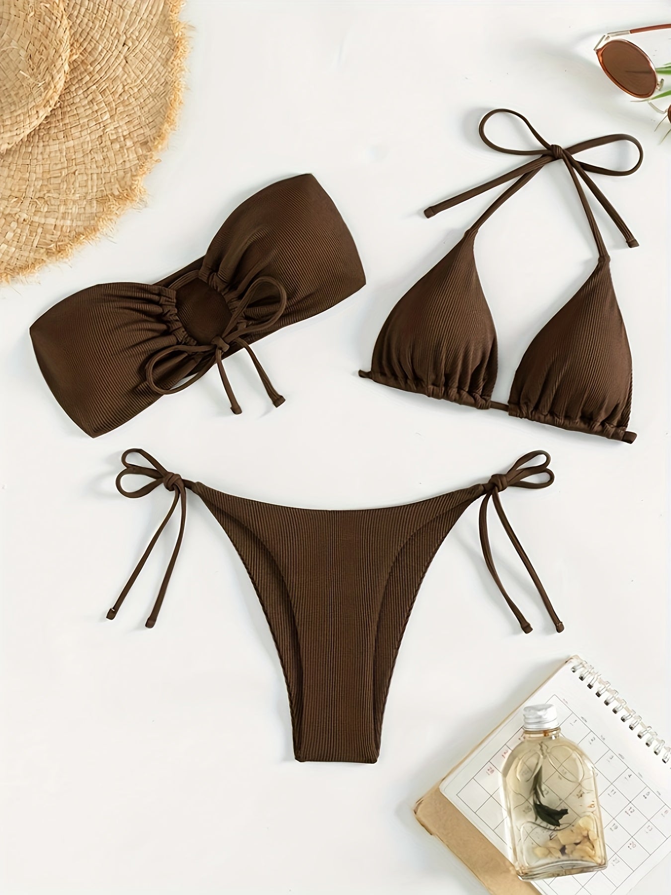 Off-shoulder bikini set with lace-up detail. Made of 95% polyester and 5% elastane. Medium stretch, solid color.