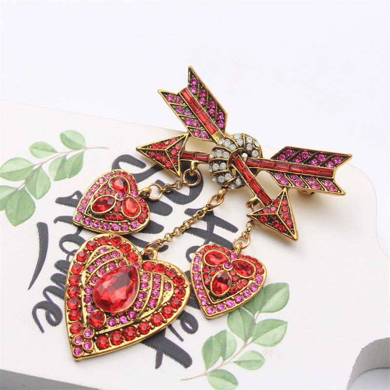 Chic and Opulent Rhinestone Enamel Heart Brooch, Love Arrow Pin, Unique Simulation Modeling Accessory with Stylish Fringe Detail