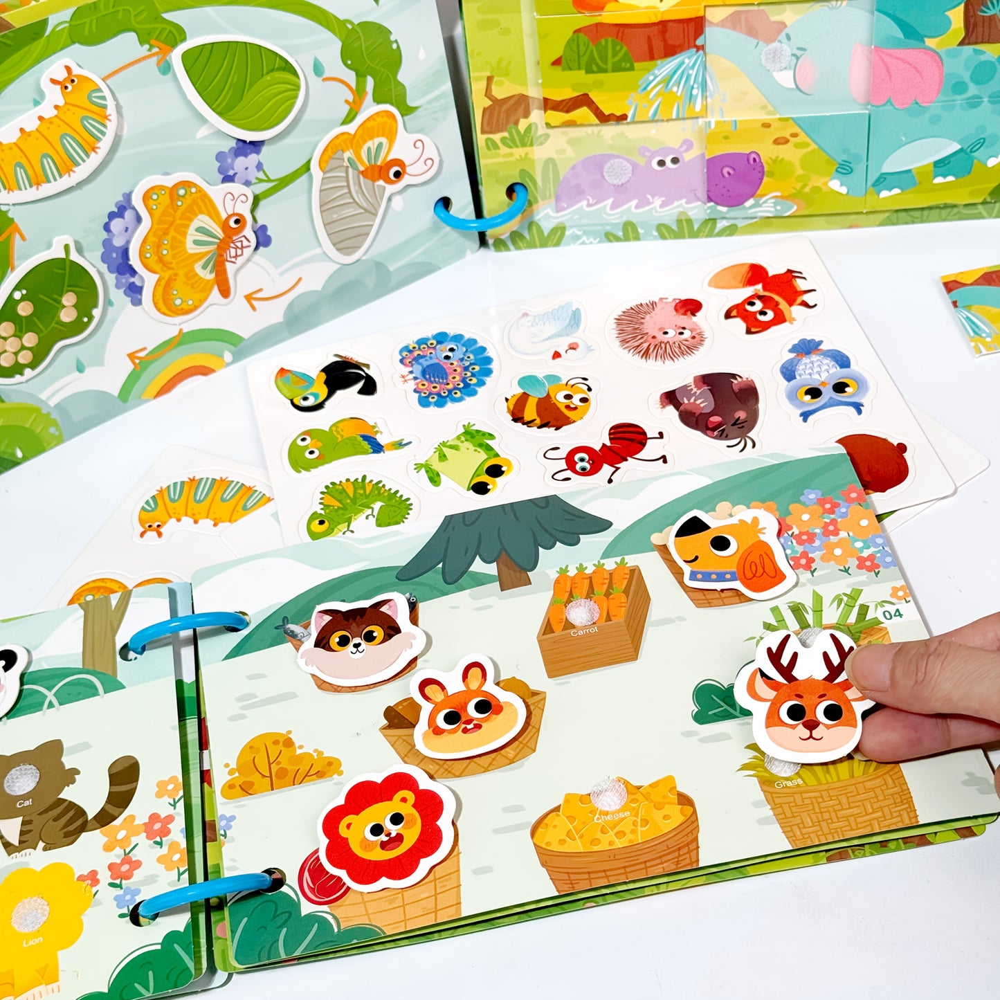 Animal puzzle sticker book for boys and girls, offers fun and educational learning, encourages DIY hand ability and concentration training.