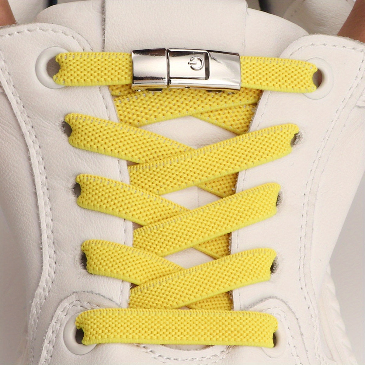 Women's white laces with buckles for sneakers.