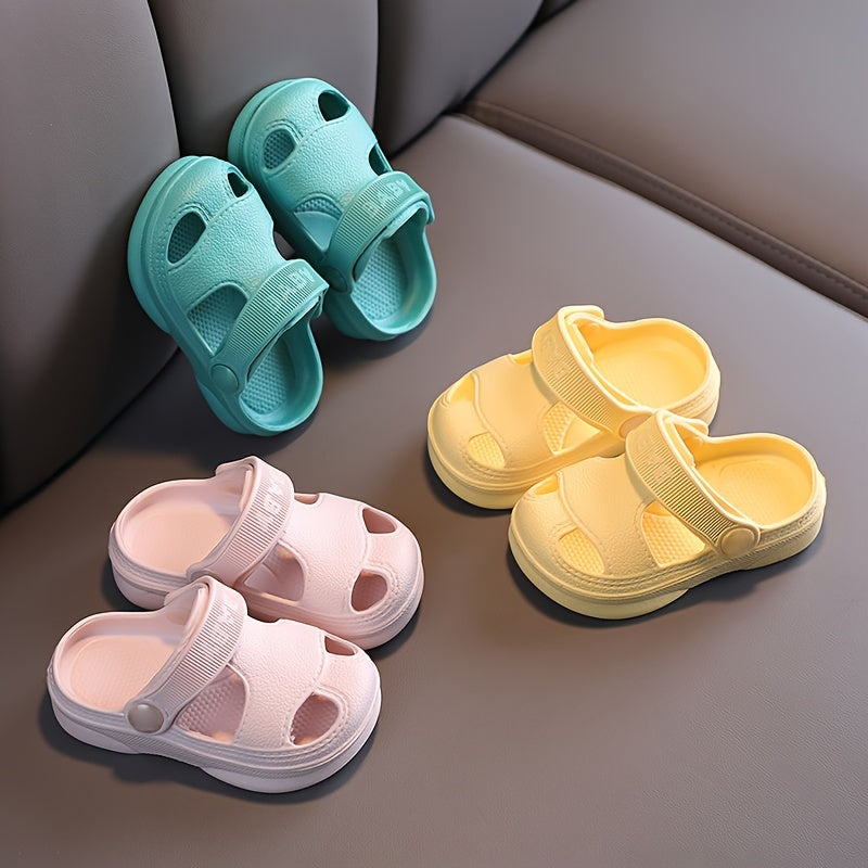 Kids' Summer Slip-On Sandals - Breathable EVA Material, Non-Slip Sole, Ideal for Indoor/Outdoor Wear.