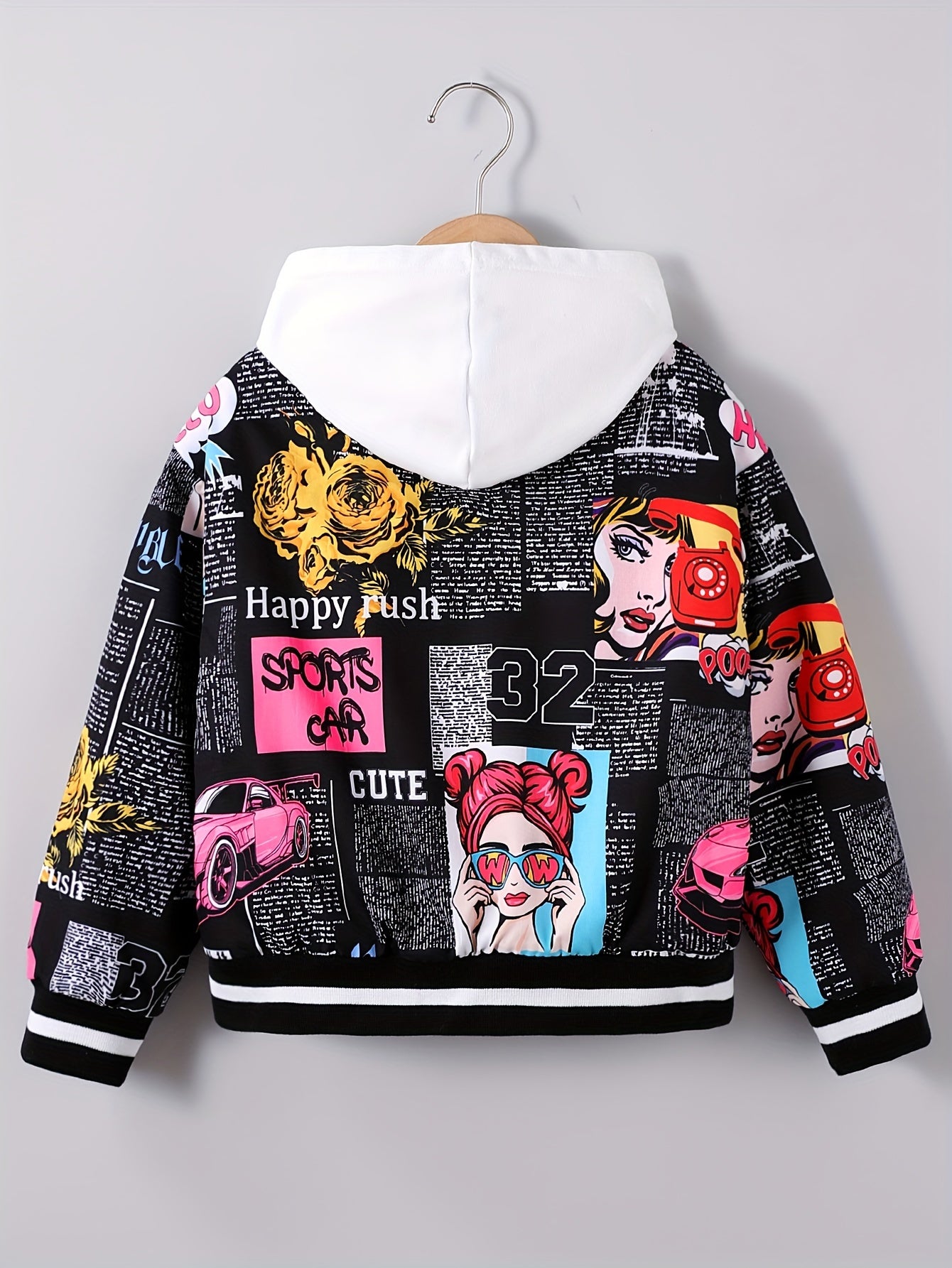 Cozy fleece-lined bomber jacket for girls in pop art print, perfect for fall/winter. Available in sizes 130-170.