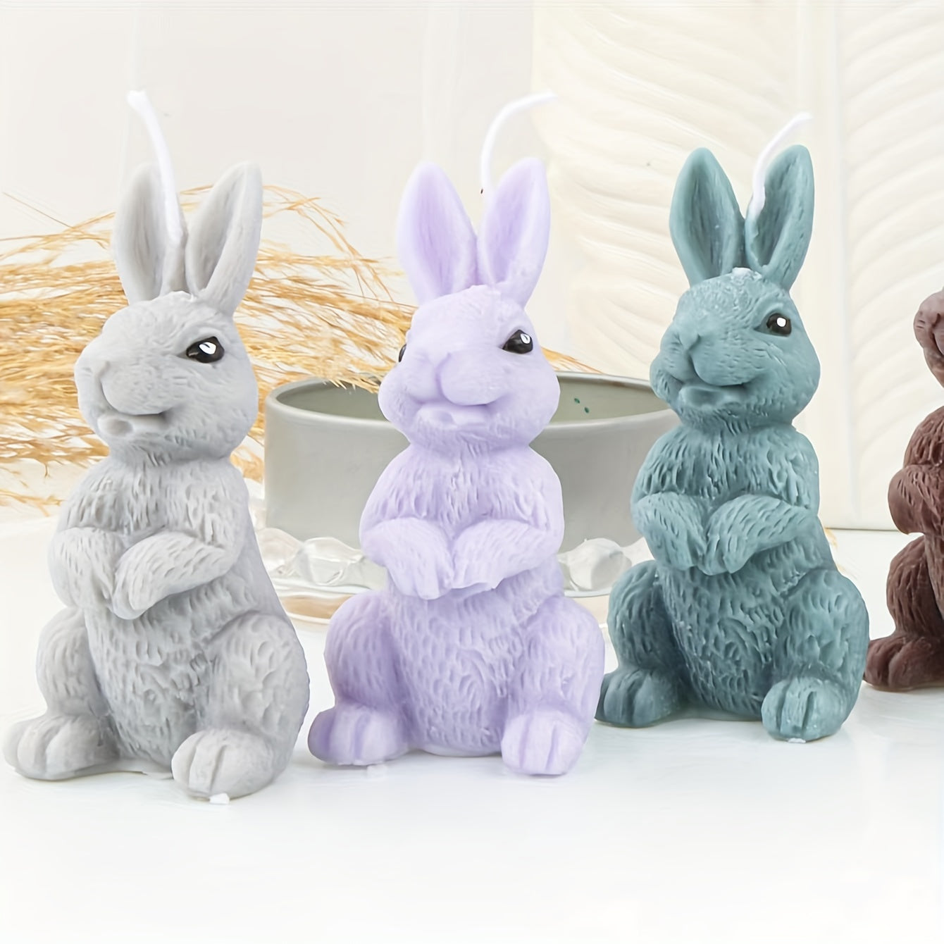 One-piece Silicone Rabbit Mold for Making 3D Fondant, Pudding, Chocolate, Candy, Gummy, Handmade Soap, Aromatherapy Candle, Plaster, Polymer Clay, and Ice Cubes. Perfect for Bakeware, Cake Decorating, and Baking - Essential Kitchen Item for DIY Treats.