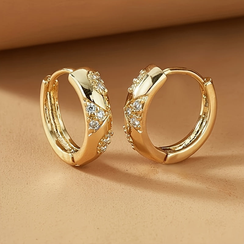 Vintage-style hoop earrings with synthetic cubic zirconia, nickel-free copper plating, suitable for everyday wear and parties.