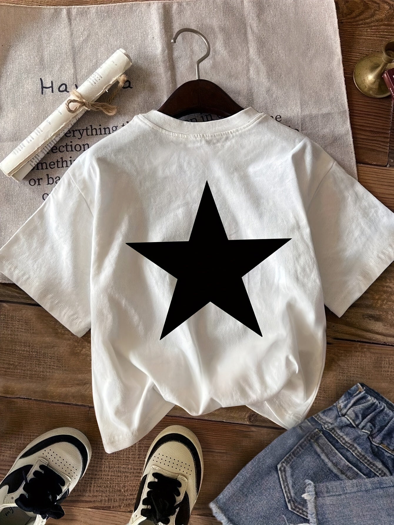 Casual minimalist star & letter print cropped tight fit t-shirts for women, summer, set of 3.