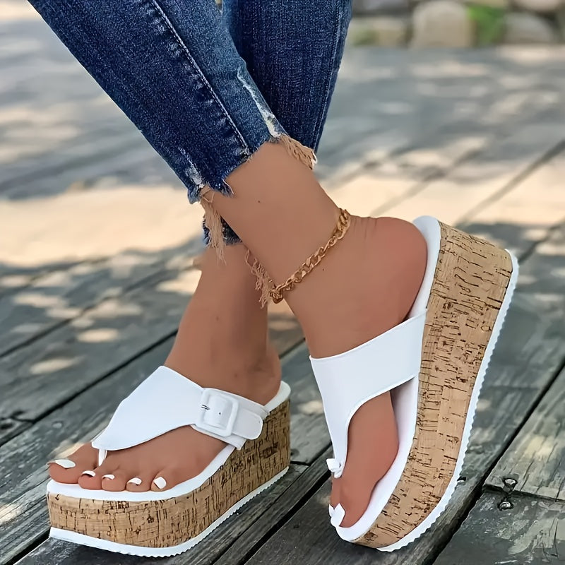 Women's vintage style platform sandals, all-season mid heel flip flops with clip toe, slip-on design, comfortable man-made materials with PU sole.