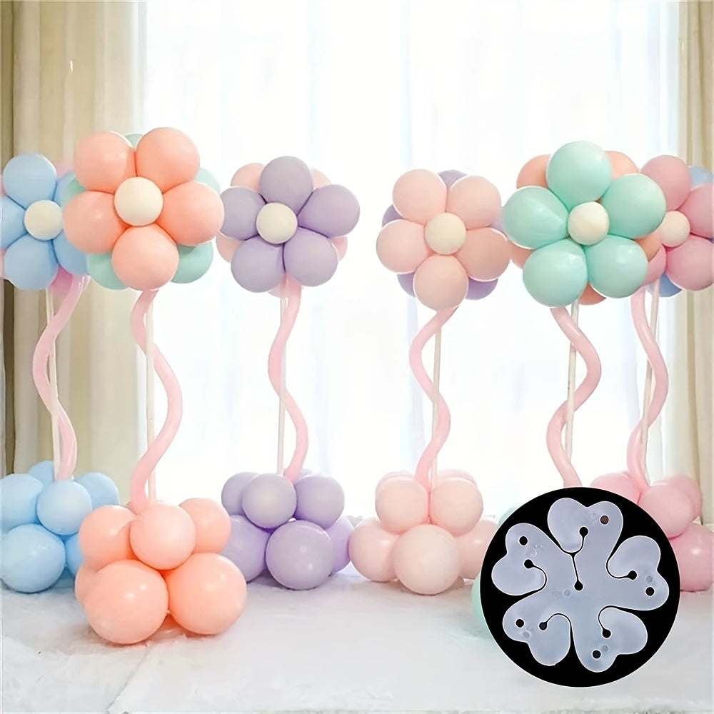 Balloon clips and flower modeling clip holders for party decorations and favors in various quantities. Perfect for birthdays, weddings, graduations, and anniversaries.