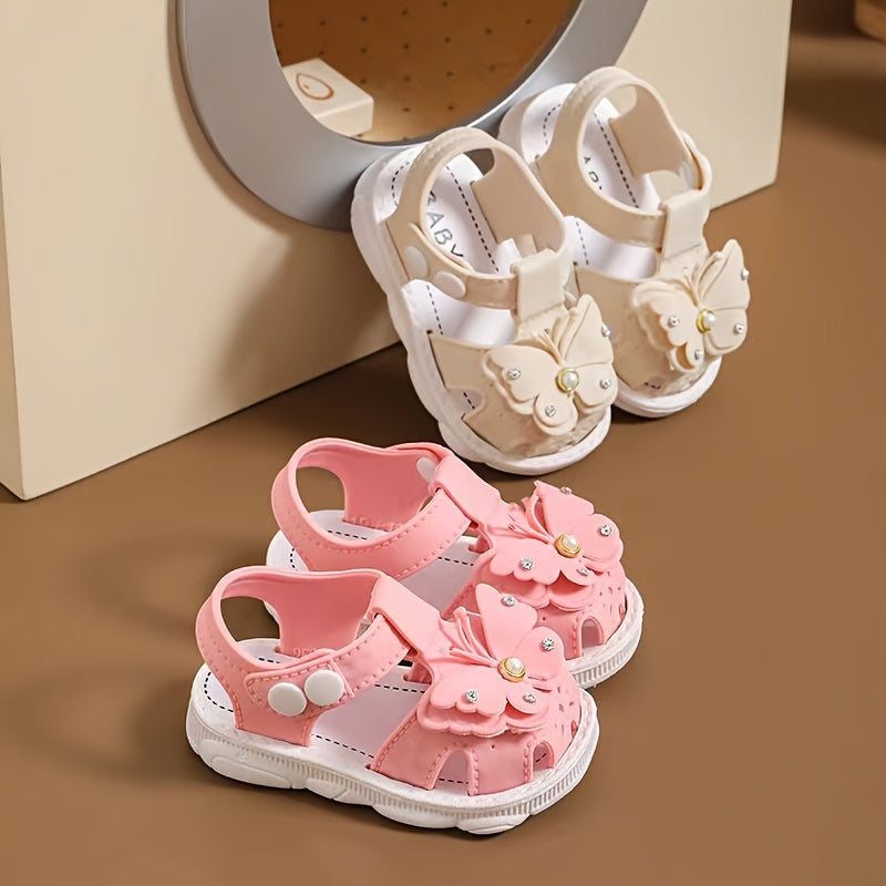 PEYOUR Girls' Breathable Sandals featuring Butterfly Motif & Pearl Decorations, Ideal for Spring/Summer Activities.