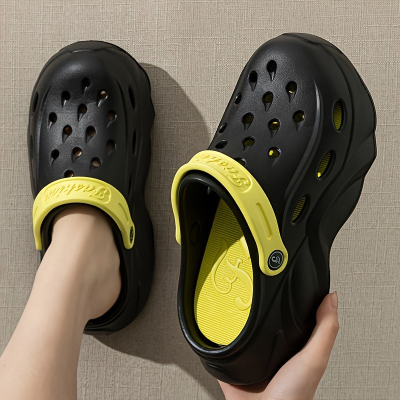 Breathable summer clogs for women in solid colors with closed toe design made of EVA material.