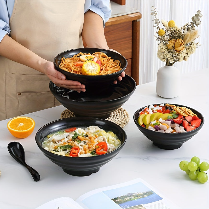 Large ramen bowl with spoon, Japanese-style, BPA-free, microwave and dishwasher safe. Perfect for home, kitchen, restaurants.