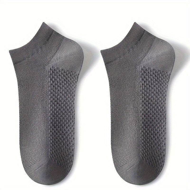 5 breathable mesh ankle socks for men, odor-resistant and sweat-wicking. Suitable for casual and business wear, in plus size.