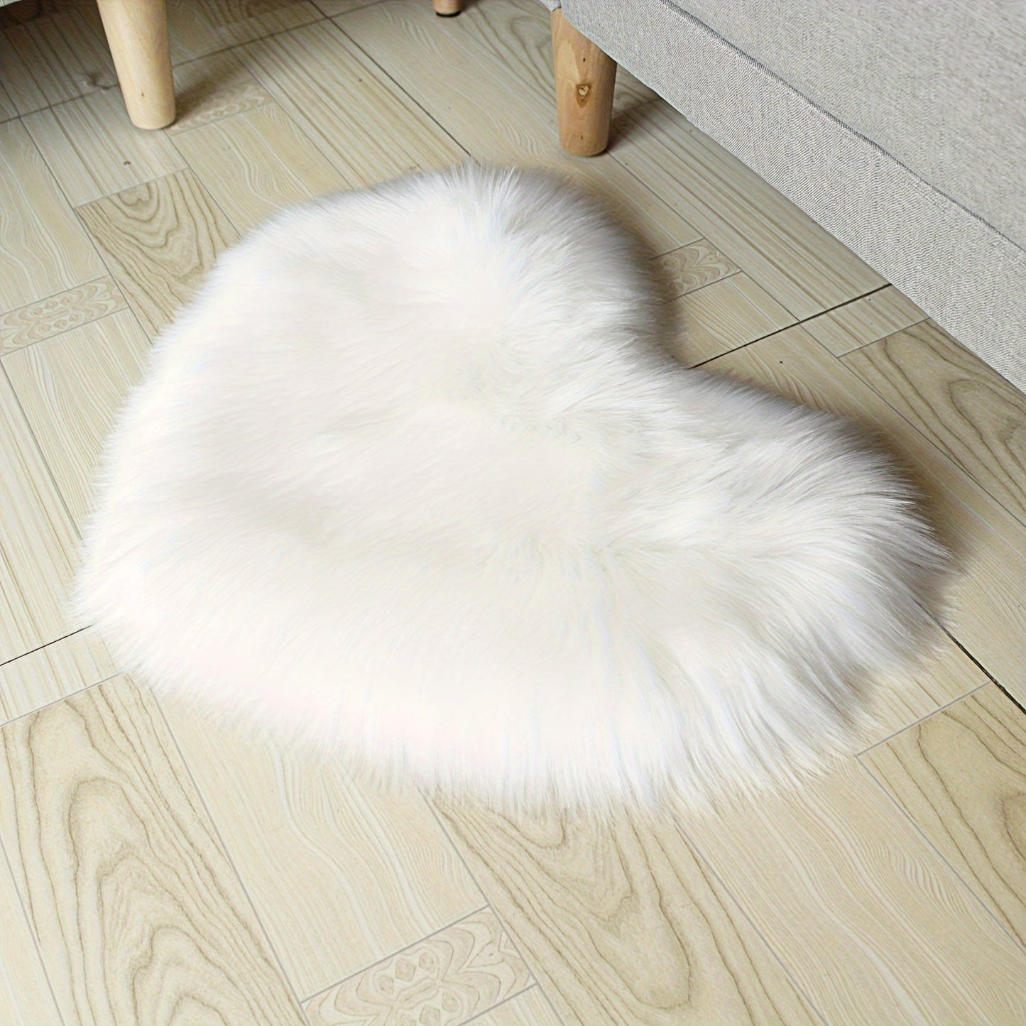 Heart-Shaped Faux Fur Area Rug, Soft Plush Acrylic Blend, Non-Slip, Hand Washable, Cozy Mat for Bedroom or Living Room