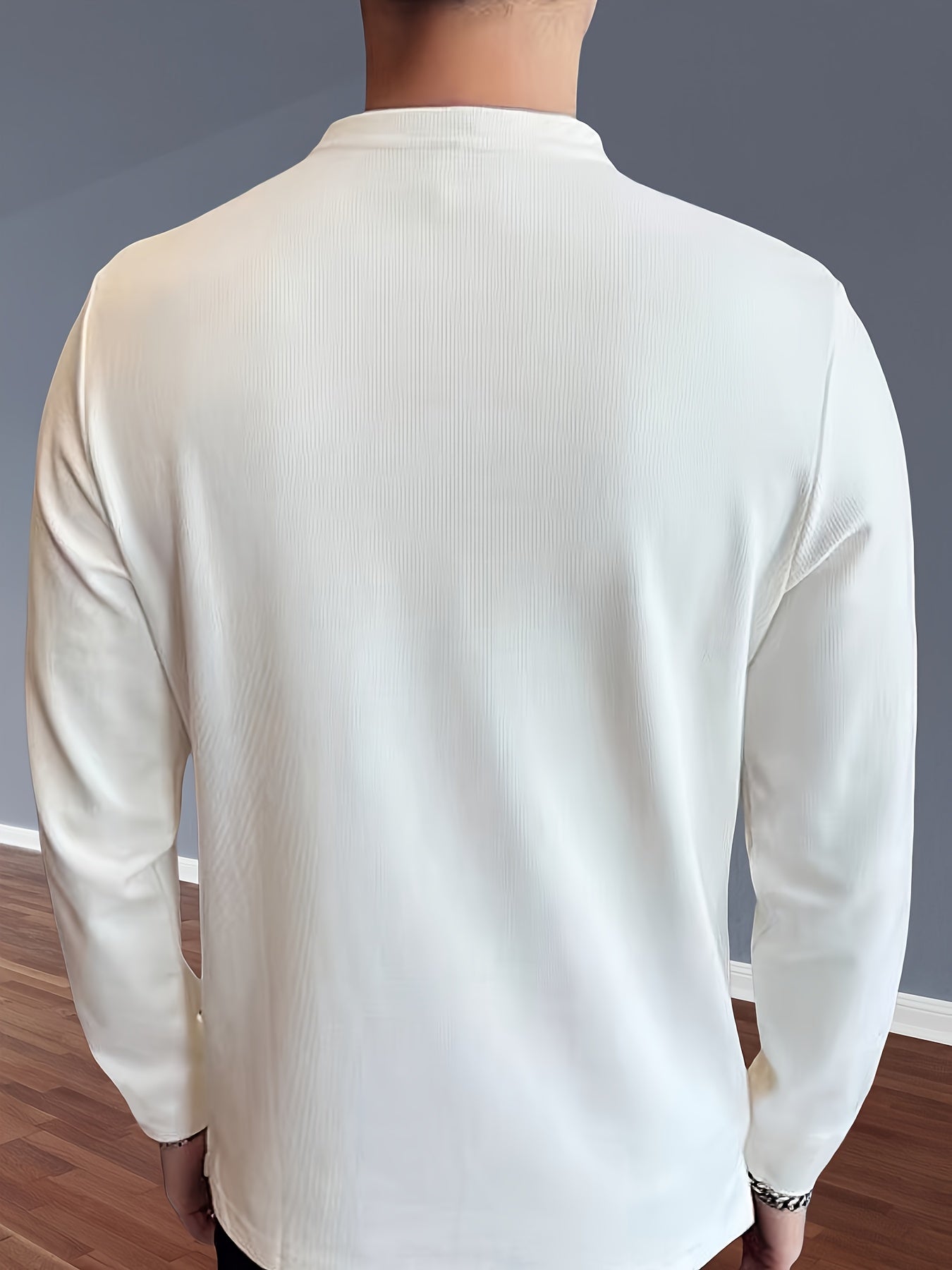 Men's Casual V-Neck Long Sleeve T-Shirt in Polyester Blend, Solid Color with Slight Stretch, Breathable Waffle Texture, Regular Fit for Spring/Fall - Adult