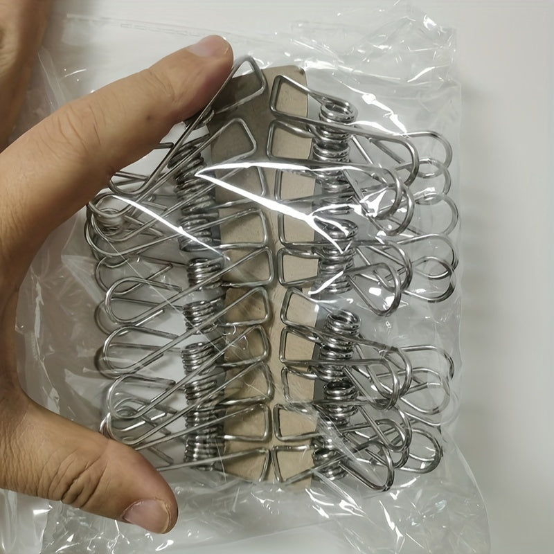 This listing offers a variety of stainless steel wire clips in pack sizes of 10 or 20. The clips come in large, medium, and small sizes, making them versatile for various uses. These durable clothes clips are multifunctional and practical for laundry and