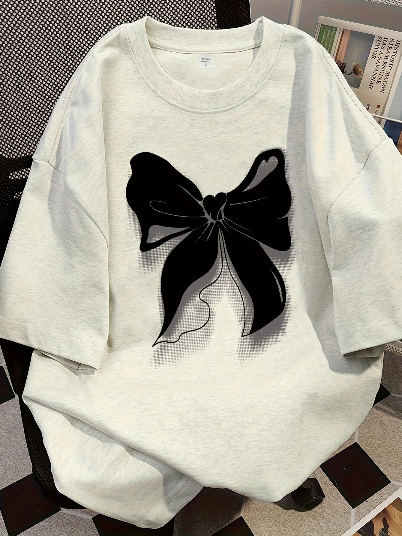 Women's Y2K Style Oversized White Bow Print Tee with Short Sleeves, Round Neck, Soft Fabric for Spring/Summer/Fall.