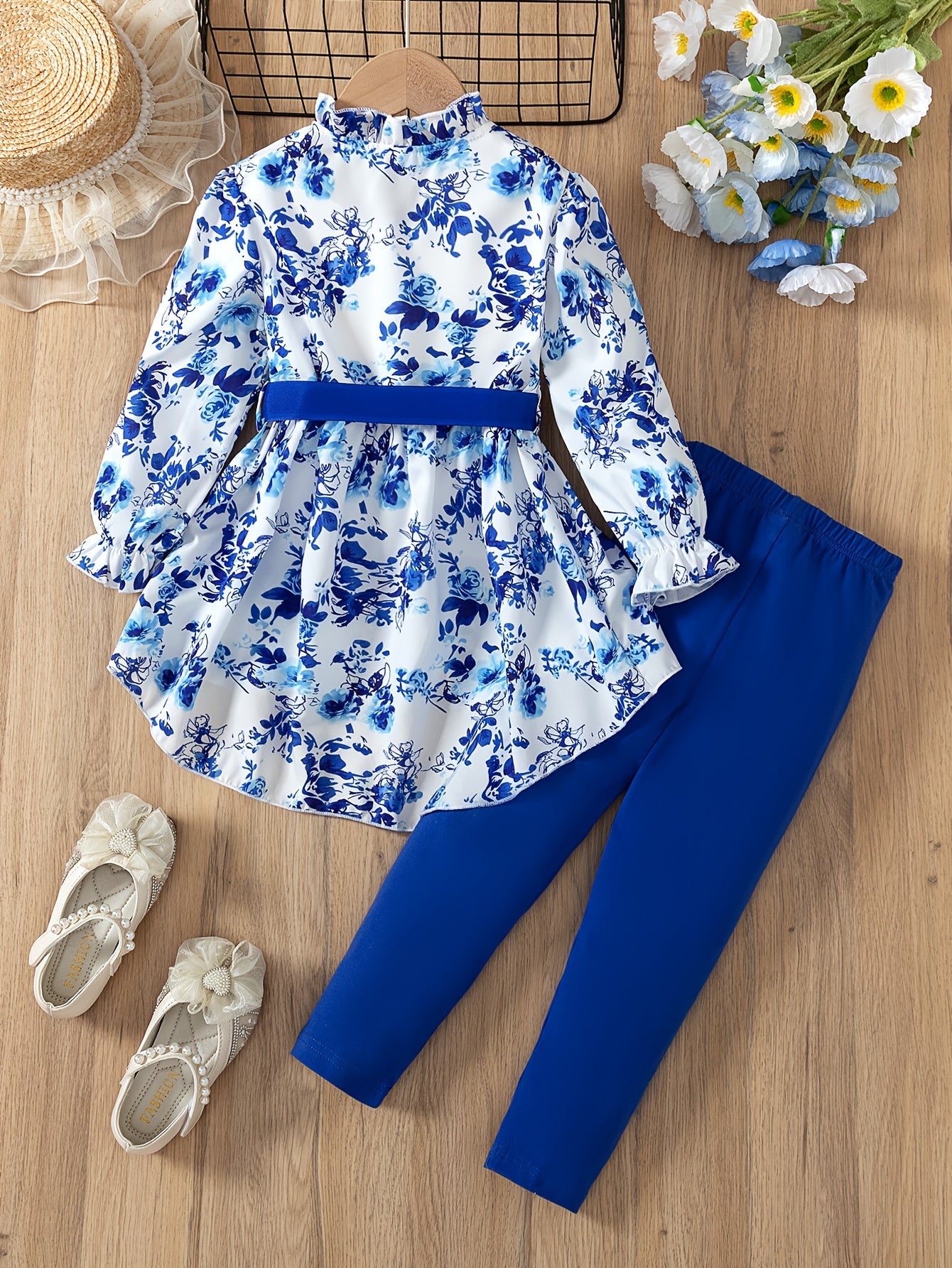 Girls' three-piece set with fashionable floral print, belt buckle detail, plain color, and long pants suit, perfect for spring and autumn.