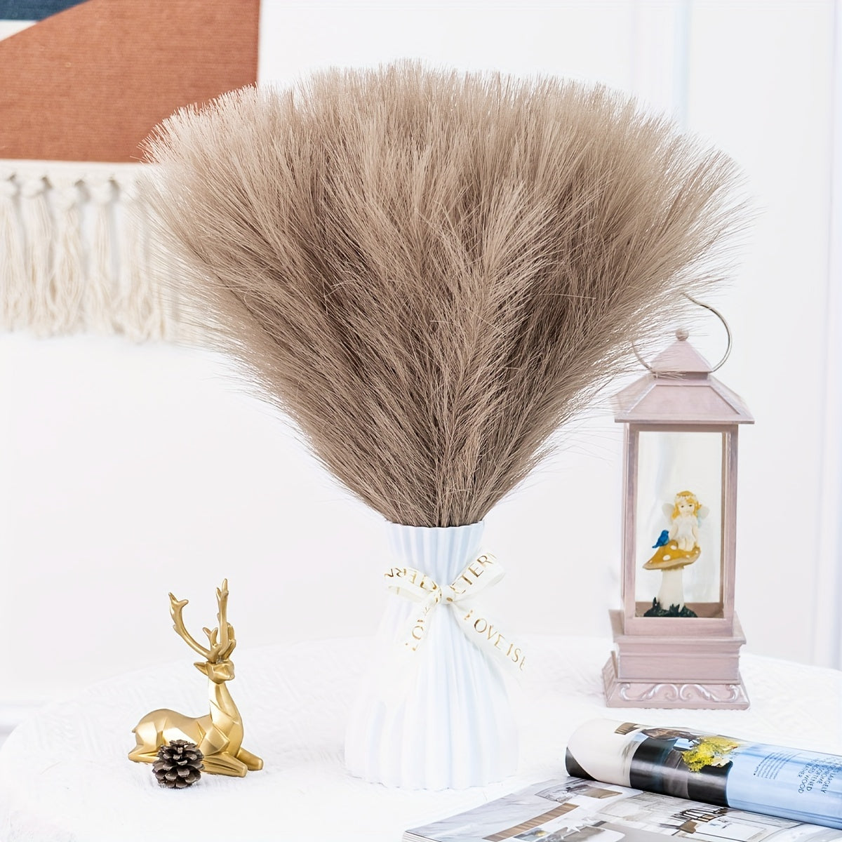 Artificial Reed Pampas Flower Set includes 5pcs of 42.93cm Single Fork Pampas Grass Perfect for Bohemian Decor and Holiday Events Easy to Use and Durable for Indoor Living Room Decoration