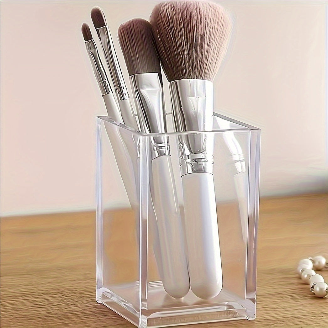 Plastic organizer ideal for makeup products like brushes, eyeliner, lipstick, and eyeshadow - Simple and light to use.