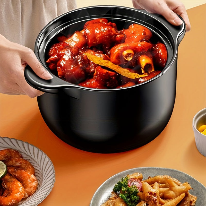 A versatile 5-liter black ceramic stockpot featuring a vibrant yellow lid - perfect for preparing stews, soups, and pot roasts at high temperatures. This multi-functional, heat-resistant, non-stick stockpot is suitable for use on open fires and electric