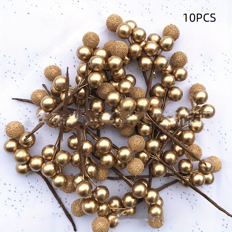 Christmas berry garland with golden and silver plastic berries for festive decorating - ideal for trees, wreaths, and more.