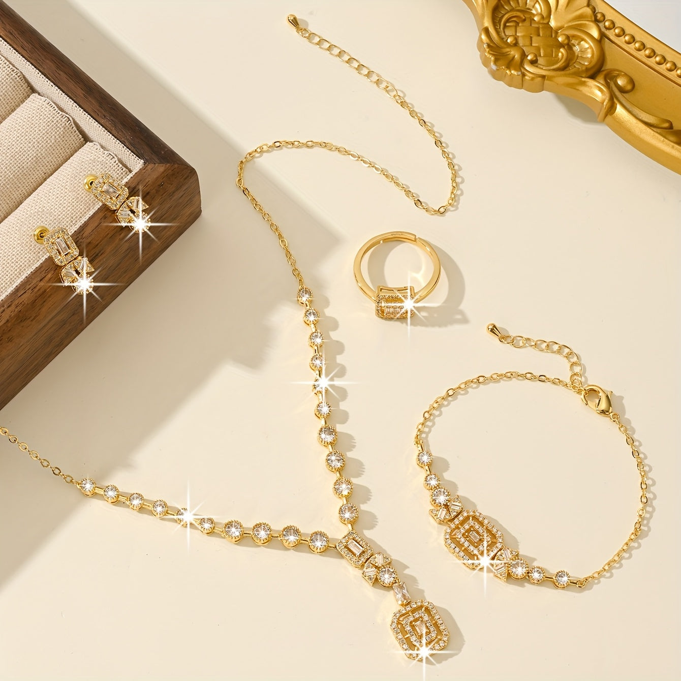 Luxurious 5-Piece Jewelry Set for Women, Featuring 18K Gold Plating, Synthetic Zirconia Stones in a Stylish Square Design, Made of Copper. Perfect for Everyday Wear or Special Wedding Events, with a Beautiful Celestial Symbol Theme. Ideal Gift for