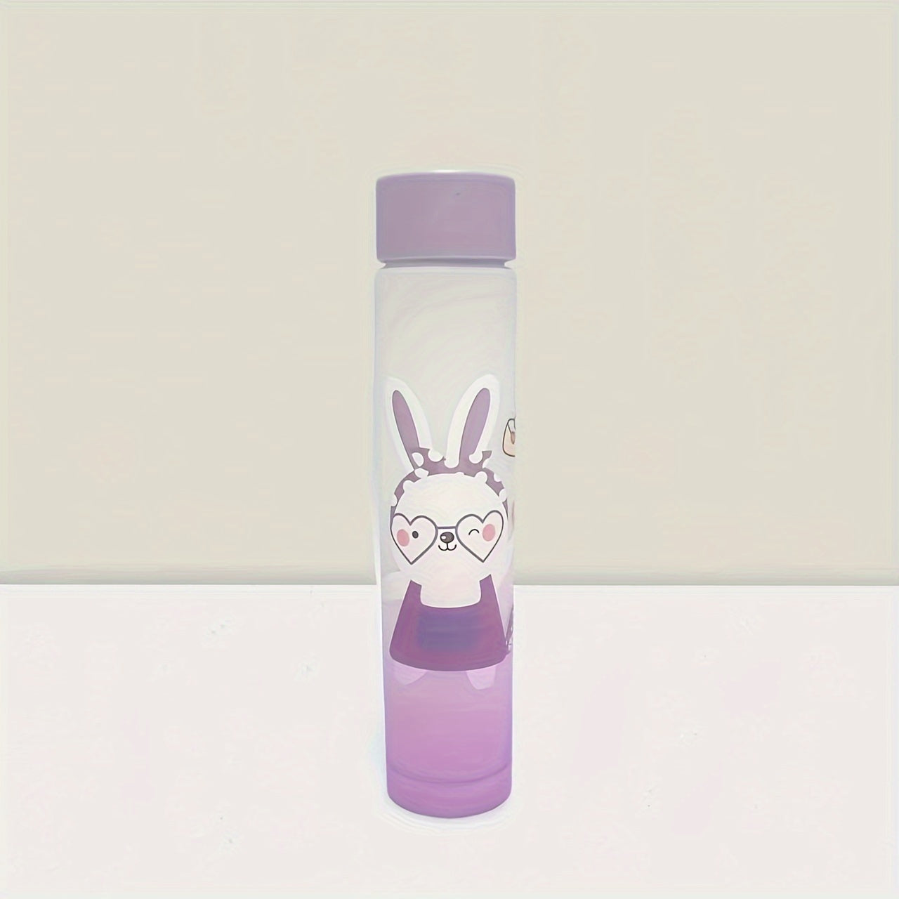 Cartoon animals sports water bottles in various sizes for outdoor activities and birthdays.