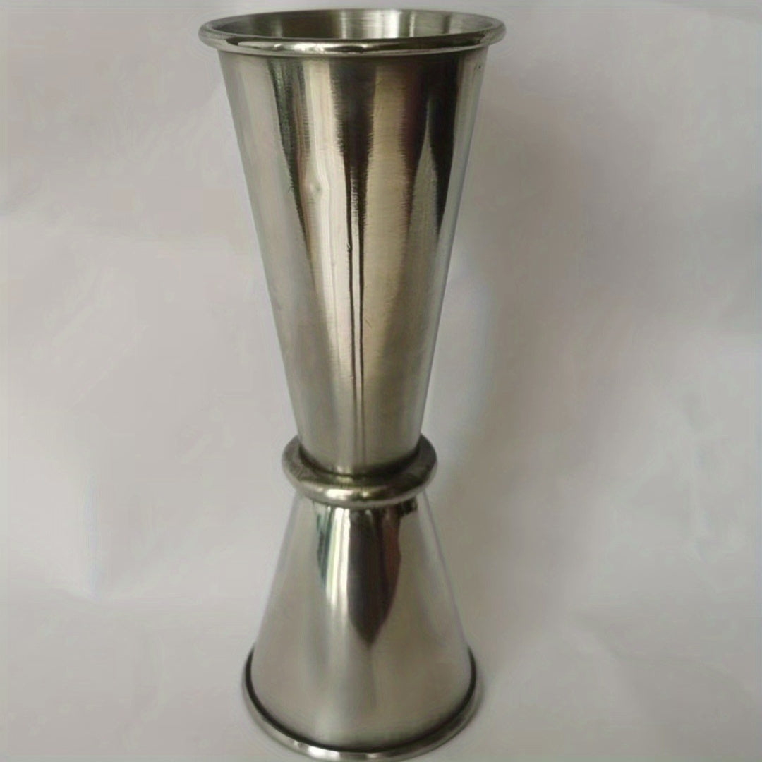 1pc double cocktail jigger, 2 oz/1 oz capacity, made of 304 stainless steel for bartending and home bar use. Silvery.