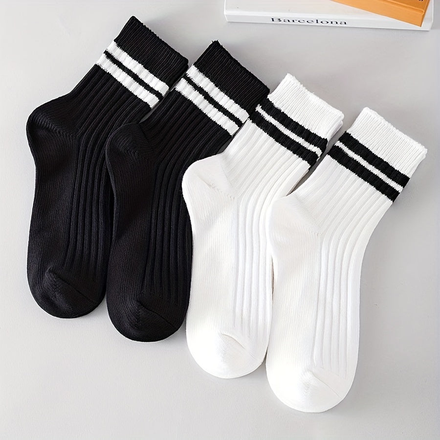 10 pairs of men's black and white long tube socks for autumn and winter, Japanese-style, absorbent, anti-odor, and versatile for sports.