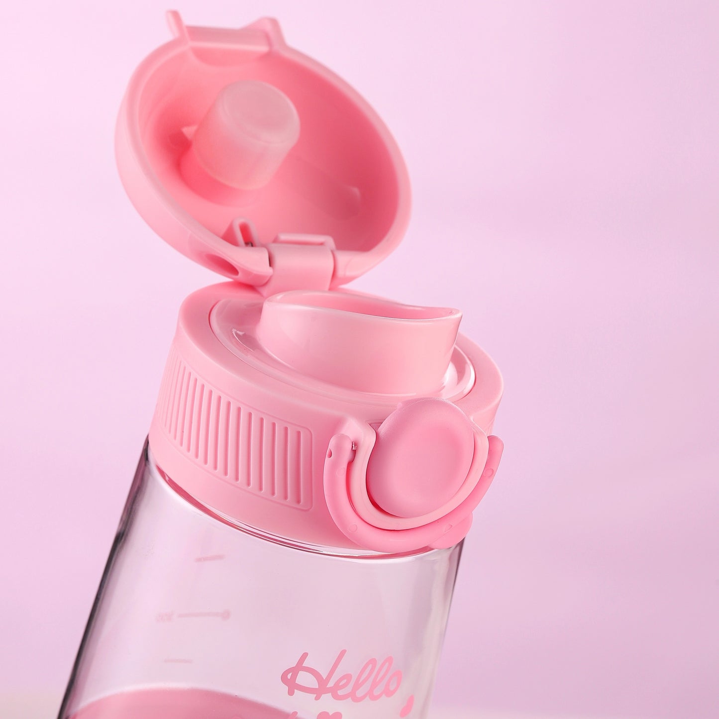 Hello Kitty Pink 16.90oz Tritan water bottle for family fitness and outdoor sports (straw not included).