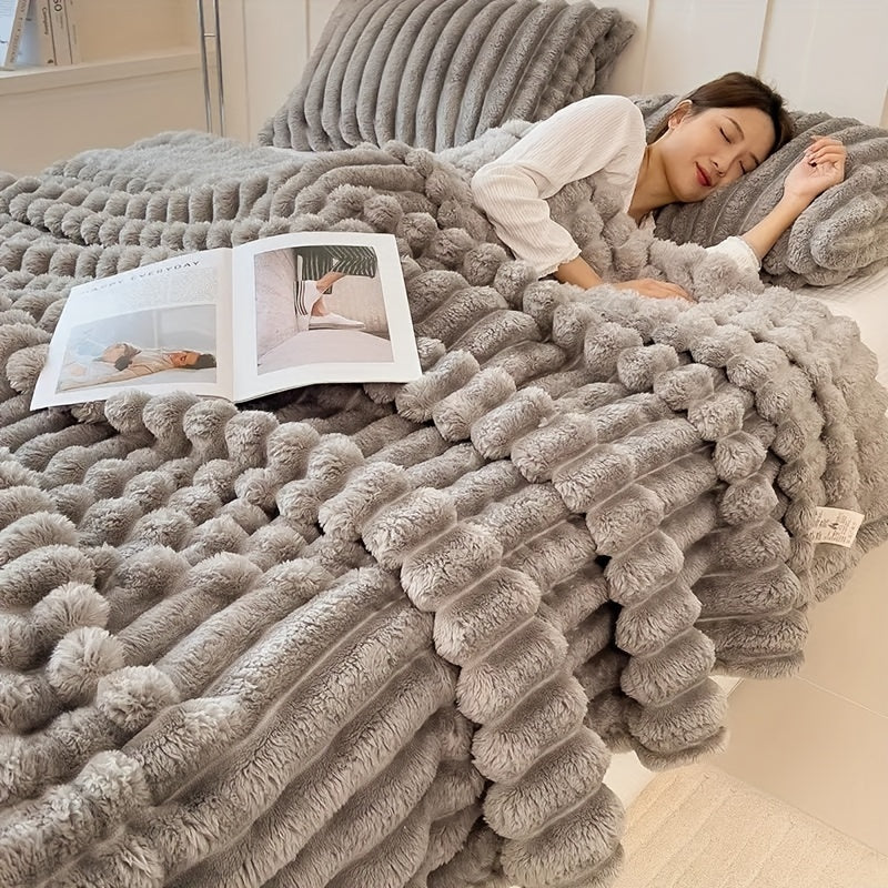 Warm up for autumn and winter with this versatile rabbit plush pull rod cover blanket. Perfect for single or double use in the bedroom, hotel, or dormitory, this super large and thickened blanket is sure to keep you cozy all season long.