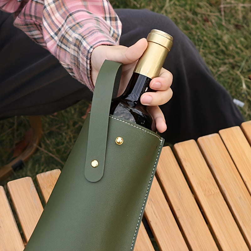 1pc Leather Wine Carrier, Single Bottle Holder with Snap Closure, Elegant Gift for Wine Lovers, Portable and Stylish.