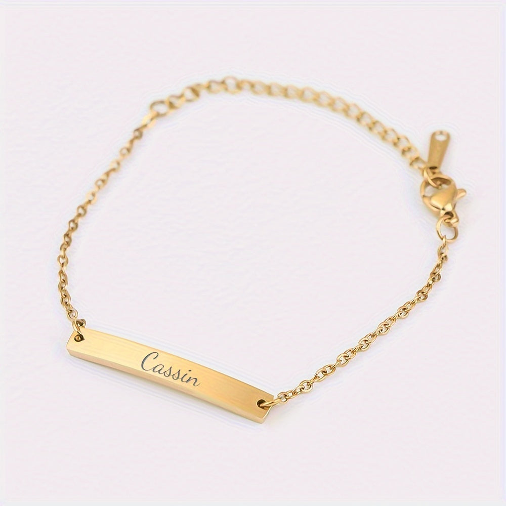 Customized Name Bar Necklace: Personalized Engraving on Durable Stainless Steel, Ideal for Mother's Day or Bridesmaid Gift.