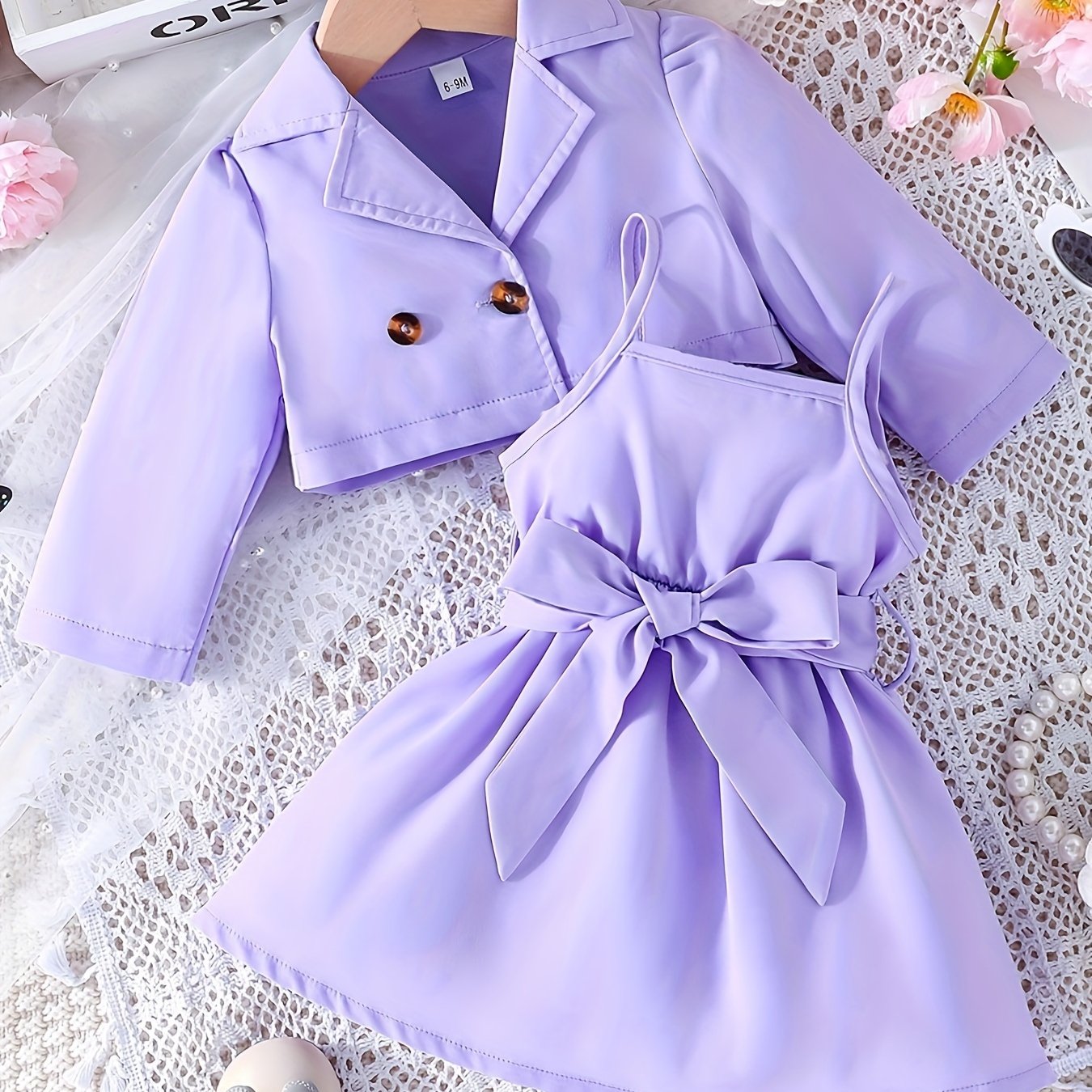 2-piece set for girls includes solid color long-sleeve coat with collar and camisole dress for outdoor wear.