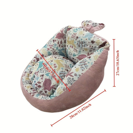 Ощутите максимальный комфорт с диваном Floor Bliss Cozy Oval Lazy. Этот инновационный предмет мебели имеет встроенную спинку, толстое мягкое сиденье татами и трикотажную серую ткань для идеального уголка для чтения или места для релаксации.