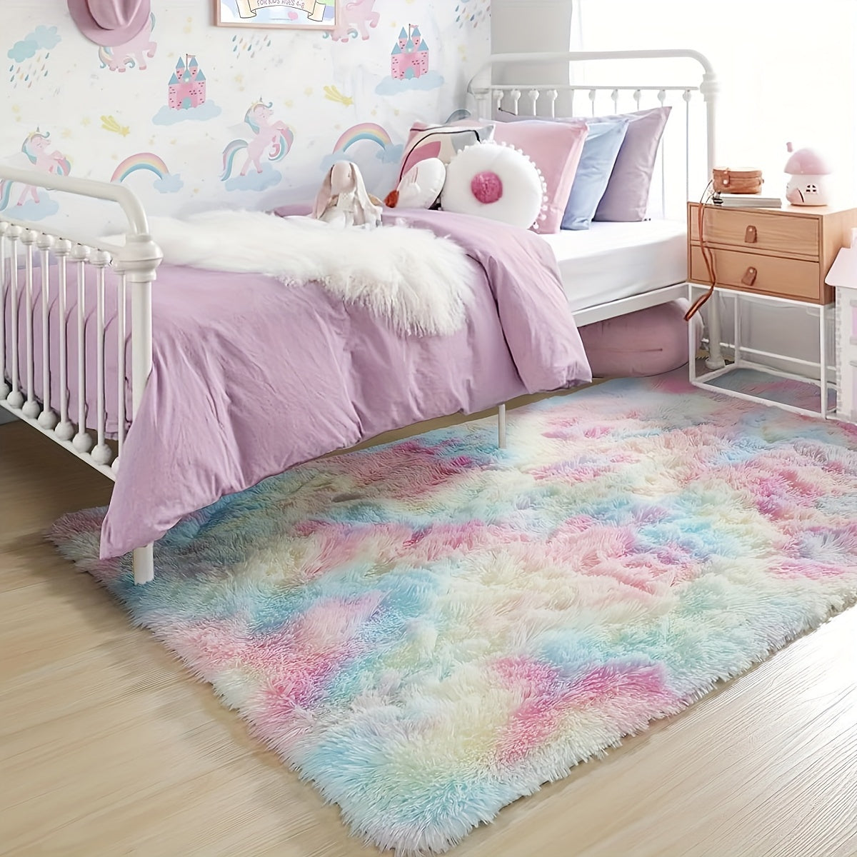 Add some style to your living space with this trendy tie-dye rug. Perfect for lounges, bedrooms, or any other cozy area, this fluffy throw carpet will bring warmth and decoration to your home. Versatile enough to be used in various spaces like living