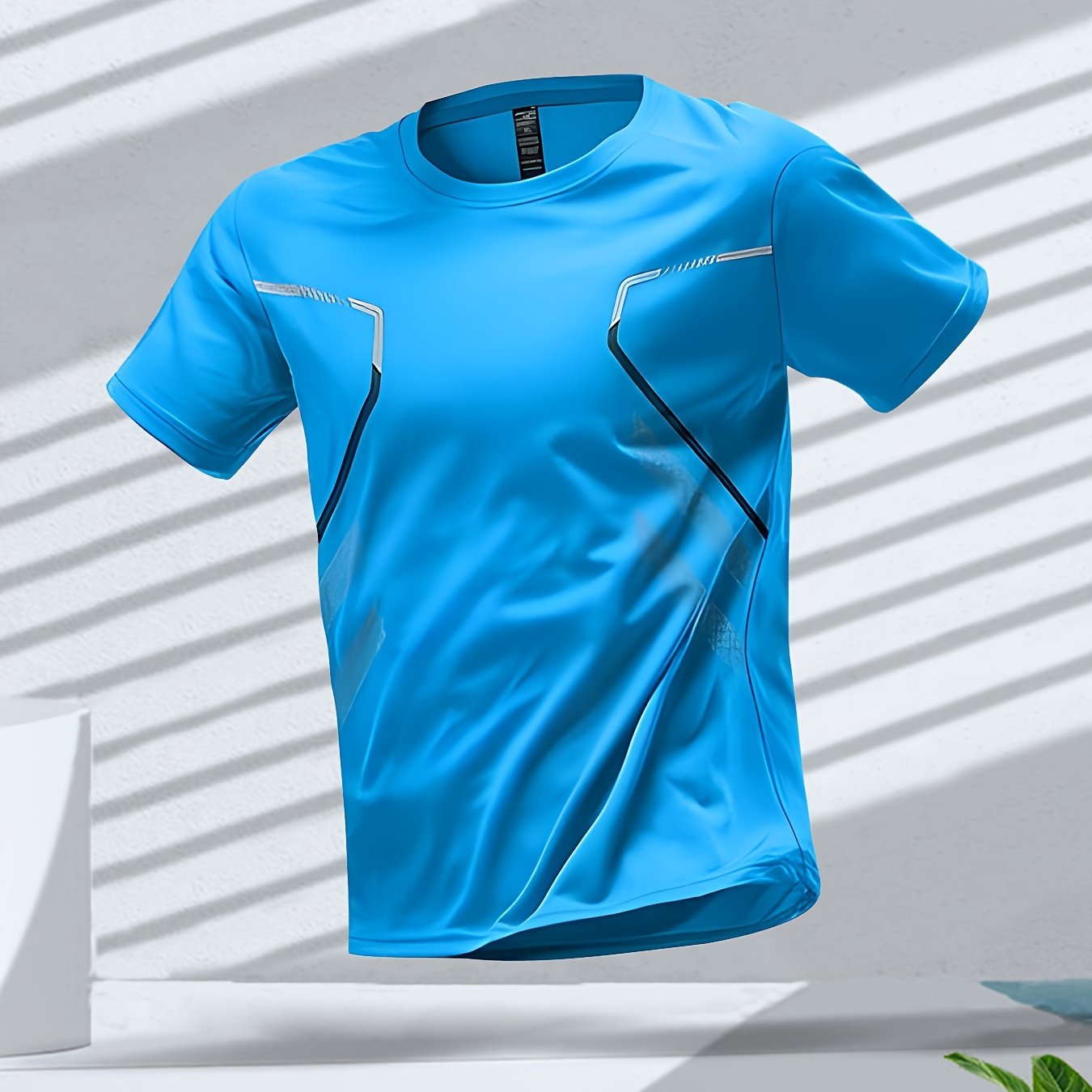 Men's Quick-Dry Athletic T-Shirt with Gradient Design for Gym and Sports - Lightweight Polyester Material, Moisture-Wicking and Breathable